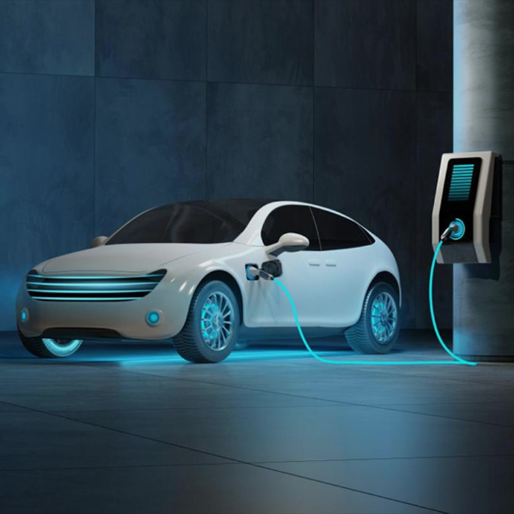 السيارات الكهربائية والهجينة